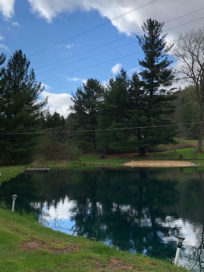 Colton Point Motel Wellsboro Luaran gambar