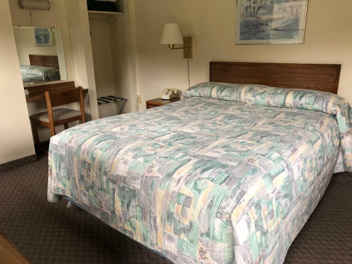 Colton Point Motel Wellsboro Luaran gambar